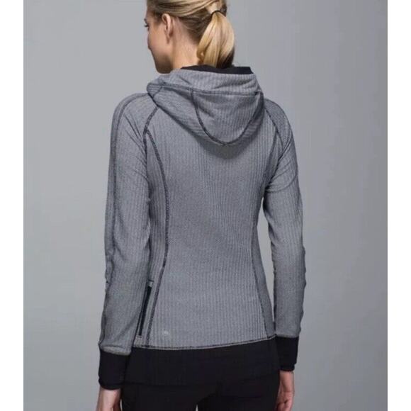 Lululemon Think Fast Hoodie Sweatshirt Top Women’s Size 6 Herringbone Gray Black - Picture 3 of 11